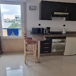 24 Cozy Apartment With Pool, Parking And Terrace
